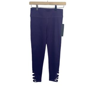 Mono B lattice leggings purple small 
New with tags